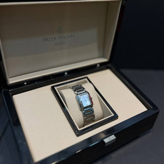นาฬิกาข้อมือ #patek/philipTwenty-4 Quartz collection หรือเหลี่ยมขอบเพชรสาย stainless steal