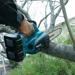 MAKITA DUC252Z เลื่อยโซ่ 10" LION 36V 18Vx2 (เครื่องเปล่า ไม่รวมแบต แท่นชาร์จ)