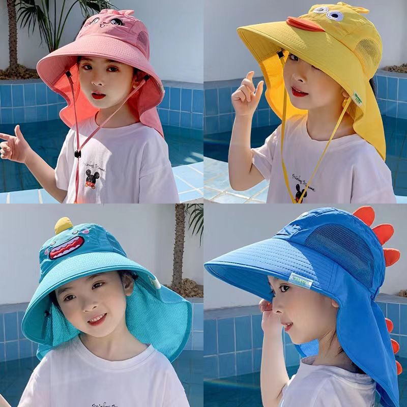 รูปภาพของหมวกกันแดดของเด็ก ใส่ได้ทั้งหญิงและชาย เด็ก 2-10ขวบ ใส่ได้ หมวกปีกรอบของเด็กไม่เกิน3ขวบใส่ได้ลองเช็คราคา