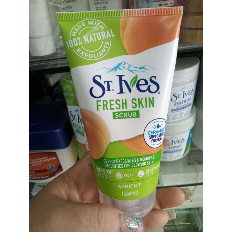 st-ives-fresh-skin-apricot-facial-scrub-150-ml