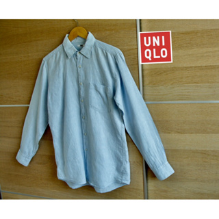 UNIQLO x Linen x M ชาย เเขนยาวสีฟ้า กระเป๋าบน 1  ❌ตำหนิจุดเล็กๆสามจุด  อก 40 ยาว 29 • Code : 510(4)
