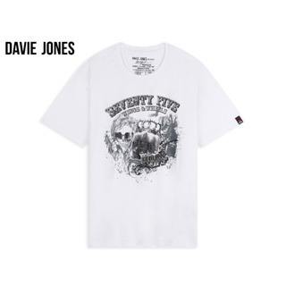 DAVIE JONES เสื้อยืดพิมพ์ลาย ทรง Regular Fit สีขาว Graphic Print Regular T-shirt in White TB0330WH
