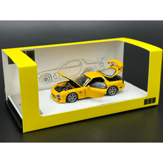 PGM 1/64  Limited Edition 999 pcs FD3S RX7 diecast fully opened, yellow. กล่องอคิลิค