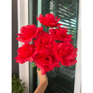 ดอกกุหลาบ (ช่อดอกกุหลายสีแดง กุหลาบดิออร์+ก้านดอกใหญ่1ดอก ขนาดดอกใหญ่ 9 ซม.ก้านยาว 30 ซม.) ดอกกุหลาบบาน กุหลาบปลอม
