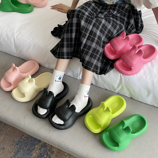 🌸ผลิตภัณฑ์ใหม่🌸รองเท้าแตะแฟชั่นผู้หญิง รองเท้าแตะหูหนีบสไตล์เกาหลี มี 6 สี น้อนนุ่มใส่สบายสุดๆ