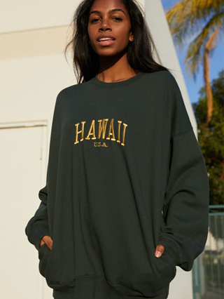 พร้อมส่งจากไทย Brandy Melville Erica Hawaii Sweatshirt (ไม่มีกระเป๋าข้างน่ะค่ะ)