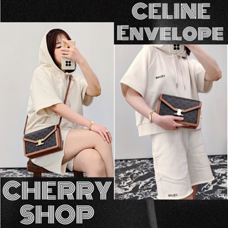 ถูกที่สุด ของแท้ 100%/Celine ENVELOPPE TRIOMPHE BAGกระเป๋าซองจดหมาย/กระเป๋าสะพายไหล่