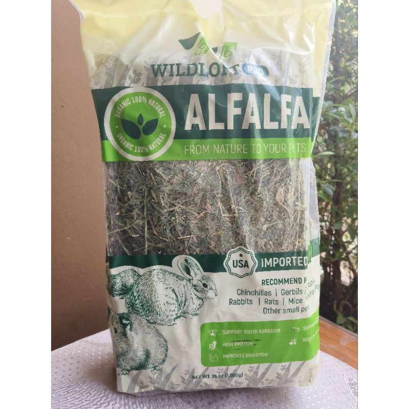 ภาพหน้าปกสินค้าPremium Alfalfa Hay wildloft ขนาด 1 kg หญ้าอัลฟาฟ่าเกรดพรีเมี่ยม สำหรับกระต่าย ชินชิล่า แกสบี้