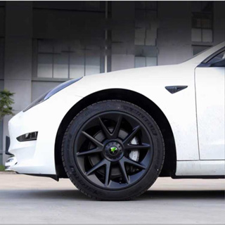 ALASKAR 4PCS 18in รถฝาครอบดุมล้อสีดำน้ำหนักเบายืดหยุ่นแอโรไดนามิกกันน้ำสำหรับ Tesla รุ่น 3 2017-2022