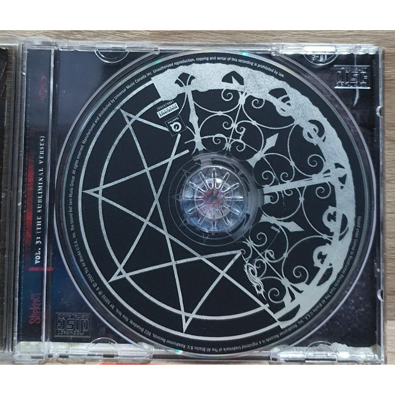 cd-slipknot-vol-3-the-subliminal-verses-ปกแผ่นสวยสภาพดีมาก-แผ่นลิขสิทธิ์แท้-made-in-canada