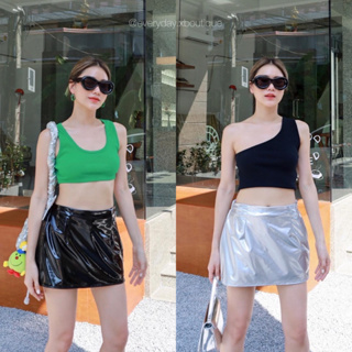 Glassy leather skirt 🪩🖤⚡️(430฿ฟรีส่ง) item ลับเข้าแล้วค่า กระโปรงกางเกงสั้นหนังแก้ว สไตล์สาวY2K glam clothes
