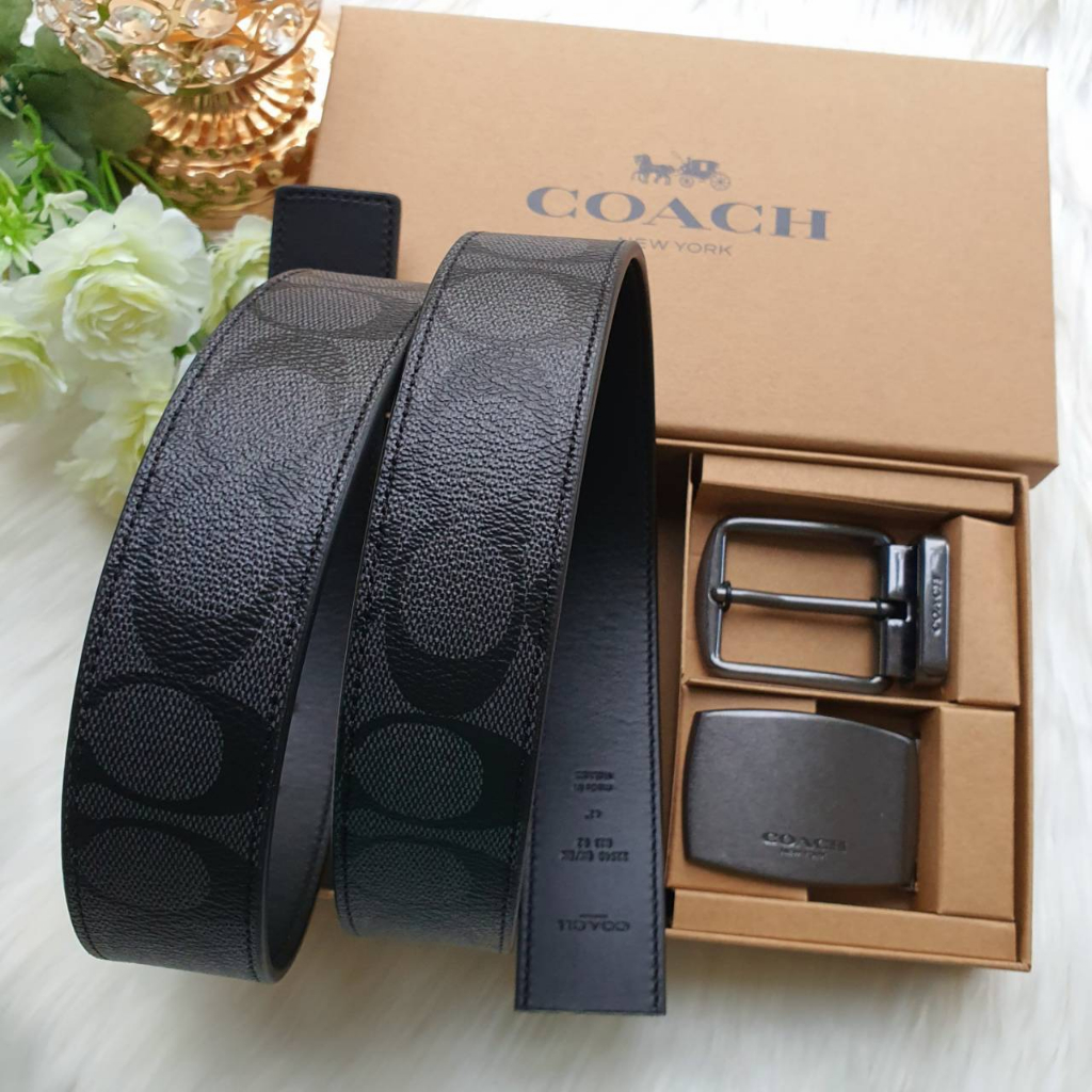 แท้-พร้อมส่ง-เข็มขัดชายเส้นใหญ่-coach-22540-boxed-harness-plaque-reversible-belt-in-signature-canvas