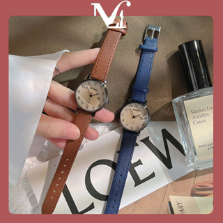【จัดส่งจากกรุงเทพฯ】ผู้หญิงใหม่นาฬิกา แฟชั่นเกาหลีนาฬิกาข้อมือ วินเทจนาฬิกาแฟชั่นผู้หญิงสายหนัง