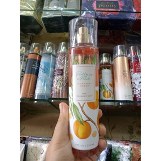 Bath &amp; Body Works Pretty as a Peach Fine Fragrance Mist 236ml. ของแท้