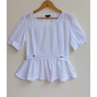 TOPSHOP x cotton ขาวสะอาด ด้านหลังสม้อค ❌ตำหนิ ผ้าสะกิดด้านหน้า size EUR 40 อก 40 ยาว 23 Code: 1100(7)