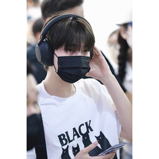 พร้อมส่ง VIVASTUDIO: BLACK CAT TEE (แท้) เสื้อแบบซอนอู แฮรินใส่