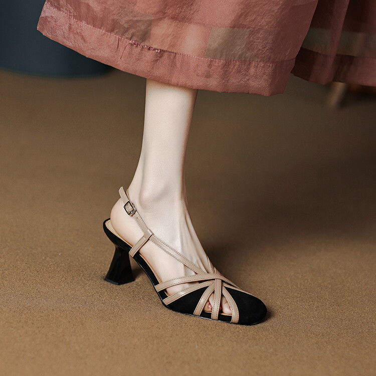 กลวง-retro-รองเท้าแตะ-แจ๊กเก็ตสไตล์ตะวันตกของฝรั่งเศสจับคู่สีส้นหนา-ๆ-รองเท้าส้นสูงของผู้หญิง