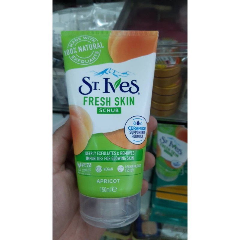 st-ives-fresh-skin-apricot-scrub-150g