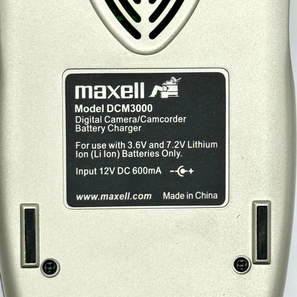 แท่นชาร์จแบตเตอรี่กล้องดิจิตอลคอมแพค-maxell-dcm3000-ไม่ได้เทส-อะไหล่-ตีเสีย