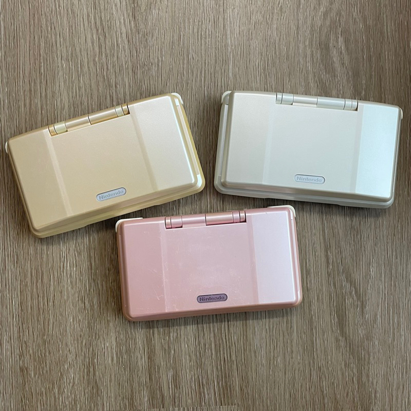 เครื่องเกมส์-nintendo-ds-nds-พร้อมเล่น-พร้อมสะสม-พร้อมพกพา