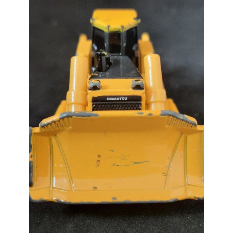 takara-tomy-tomica-no-56-komatsu-bulldozer-d155ax-6-scale-1-109