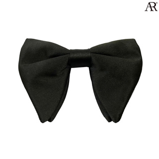 ANGELINO RUFOLO Bow Tie Butterfly(โบว์หูกระต่าย) ผ้าไหมทออิตาลี่คุณภาพเยี่ยม ดีไซน์ ปีกผีเสื้อแบบ 2 จีบ สีดำ
