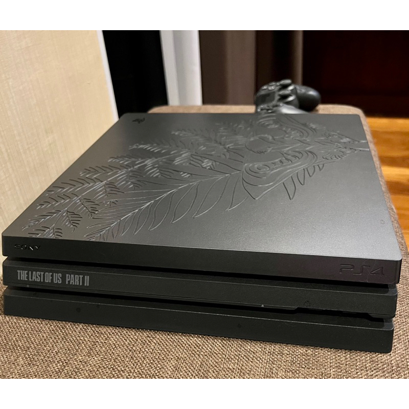 playstation 4 pro last of us 2