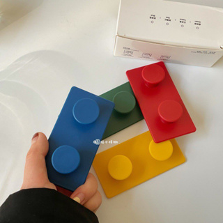 ตะขอเลโก้ ติดผนัง (แบบกาว 3M) เซ็ตนึงมี 4 สี