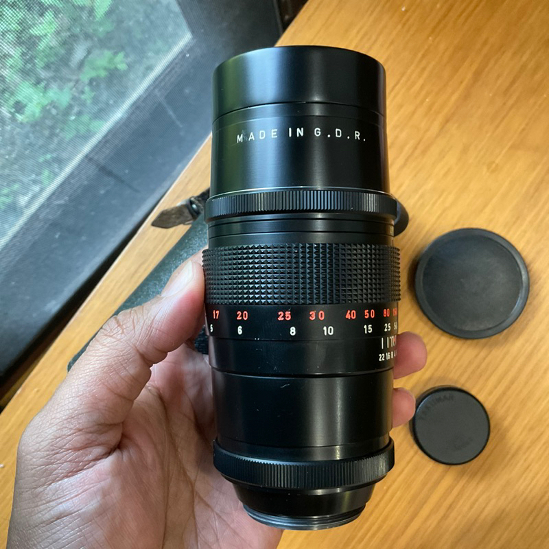 เลนส์มือหมุน-pentacon-200-mm-f4-15blade