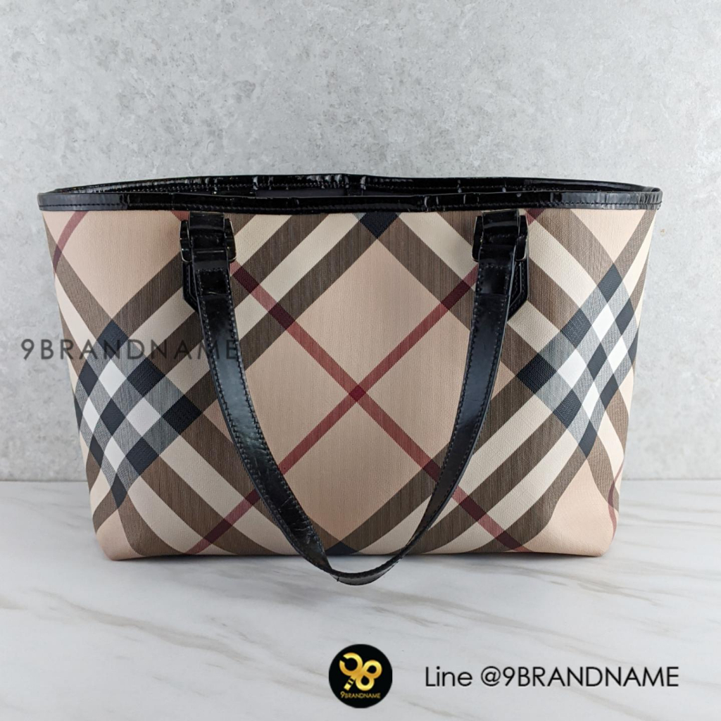 burberry-tote-bag