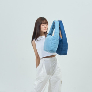 Fill in the bag (2 สี) กระเป๋าสะพาย Denim รุ่น Loafy