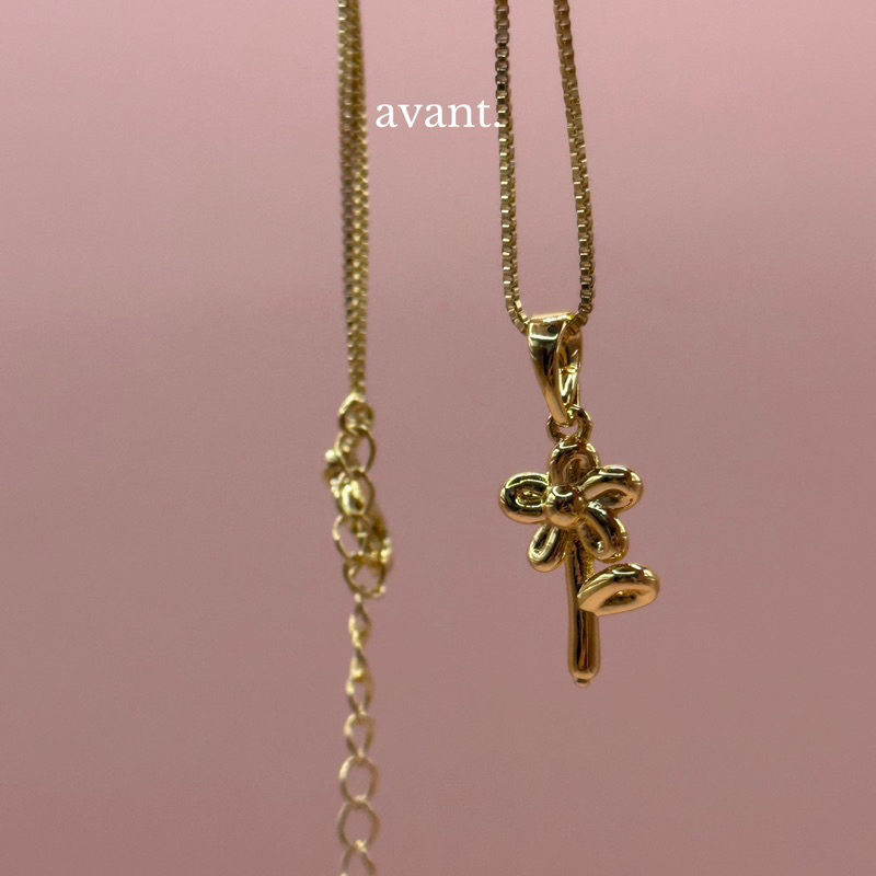 avantgarde-bkk-bouquet-necklace-brass