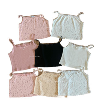 BG • Mini flower crop สายเดี่ยว ลดเหลือ 127 ใส่โค้ด WYNZFG • เสื้อสายเดี่ยวลายดอกไม้ ครอป เสื้อลายดอก Becutiegirl