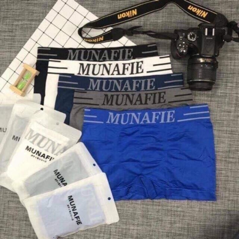 ภาพหน้าปกสินค้าBoxerชาย กางเกงในชาย MUNAFIE ผ้านิ่มใส่สบาย ไม่อึดอัด มีซองใส่ทุกตัว