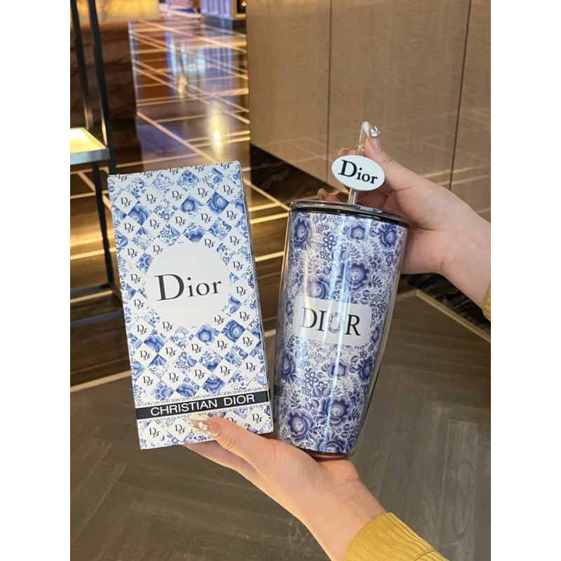 แก้วน้ำ-ลาย-dior-หลอด-โลโก้