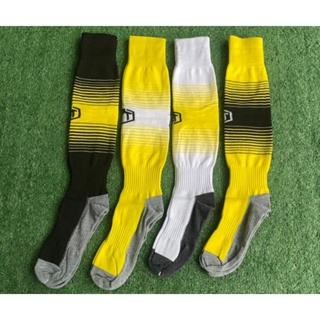 ถุงเท้าฟุตบอลยาวโทนสีเหลือง MT สีสด สวยงาม ไม่ย้วยง่าย