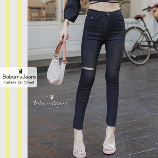 BabarryJeans กางเกงยีนส์เอวสูง ผญ มีบิ๊กไซส์ S-5XL ขาเดฟ ผ้ายืด ขาดเข่า สะกิดขาด สีดำฟอก