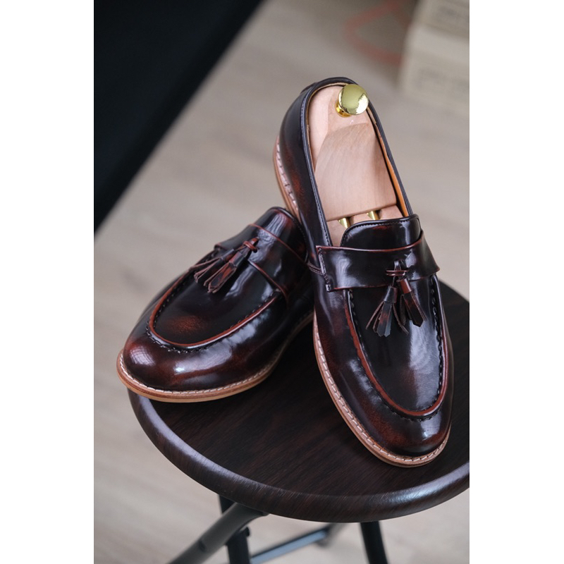 expect-tassel-loafer