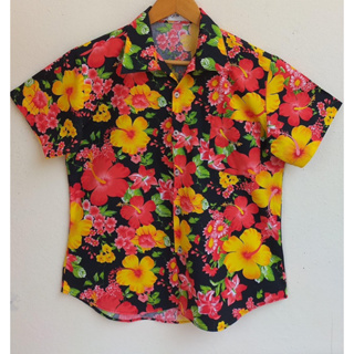 Cotton shirt เสื้อลายดอก กระเป๋าบน1 ลายดอกชบา อก 38 ยาว 24 XL • Code : 2732(3)