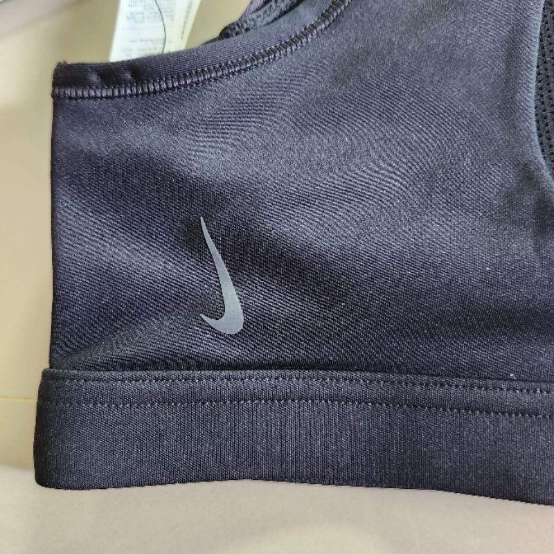 ของแท้-nike-swoosh-bra-ใส่ออกกำลัง-วิ่ง-ผ้าระบายอากาศดีเยี่ยม-รุ่นนี้มีฟองน้ำด้วยนะคะ