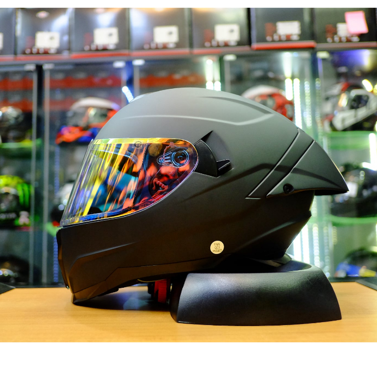 ภาพหน้าปกสินค้าหมวกกันน็อค Real รุ่น Falcon 2022 ชิลด์หน้าสีปรอท จากร้าน spmhelmets บน Shopee