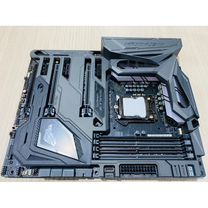 取引中)i7 7700k + z270 マザーボード