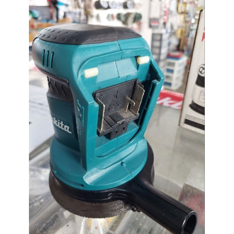 MAKITA DBO180Z CORDLESS RANDOM ORBIT SANDER เครื่องขัดกระดาษทรายกลม 5