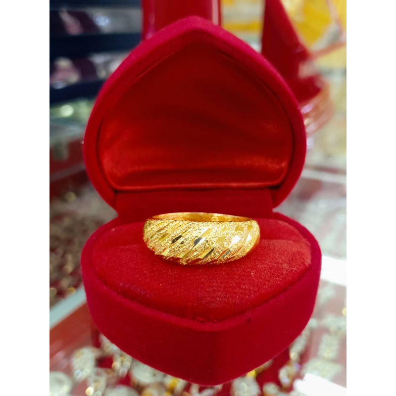 แหวนหุ้มเศษทองแท้คละแบบพร้อมส่ง