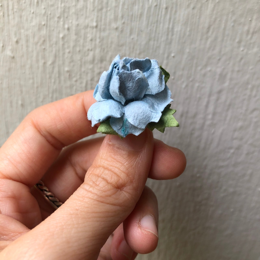 ดอกไม้กระดาษสากุหลาบสีฟ้า-60-ชิ้น-ดอกไม้ประดิษฐ์สำหรับงานฝีมือและตกแต่ง-พร้อมส่ง-f48