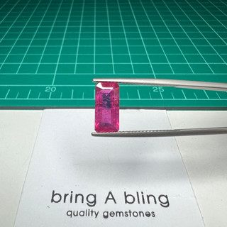 ทับทิม (ruby) 3.40 ct  ทับทิมแอฟริกา เผาใหม่ เนื้อแก้วสีแดงอมชมพูเหมือนพม่า สวยมาก
