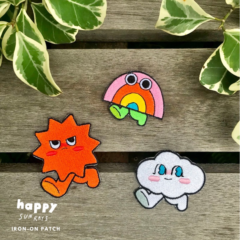 Happy Sunrays Patch ตัวรีดติดเสื้อ อาร์มติดเสื้อ ตัวรีดติดเสื้อผ้า ...