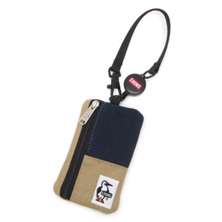 CHUMS COMMUTER PASS CASE SWEAT NYLON สี NAVY X BEIGE - กระเป๋าใส่บัตร กระเป๋าคล้องคอ