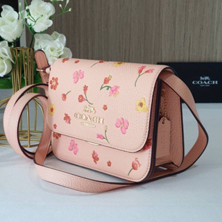 🎀(สด-ผ่อน) กระเป๋า สีชมพูลายดอก 7 นิ้ว C8692 Mini Brynn Crossbody With Mystical Floral Print