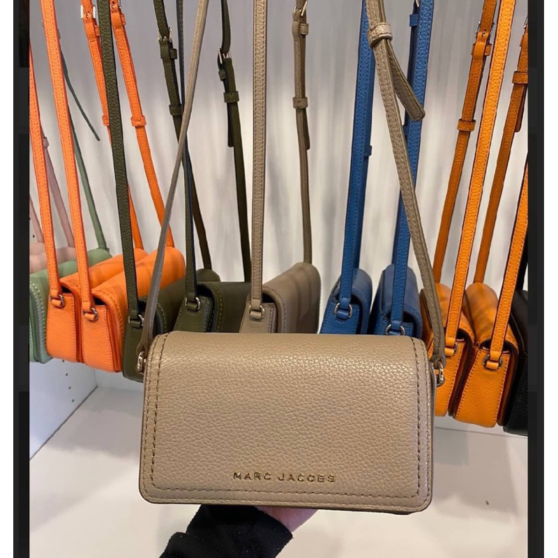 Marc Jacobs Groove Leather Mini Crossbody Bag Shopee Thailand